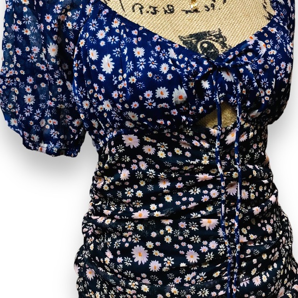 Free People Tessa 2 Tone Ruched Floral Open Back Dress NWOT/Unworn & Darling!!💖 - Picture 4 of 11